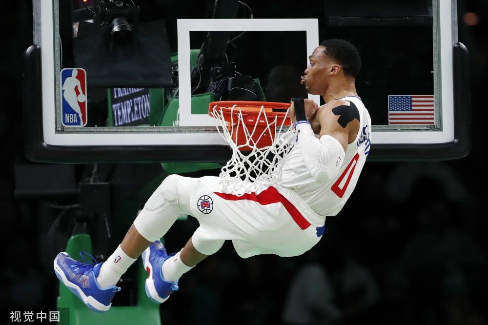 东契奇与字 东契奇与字